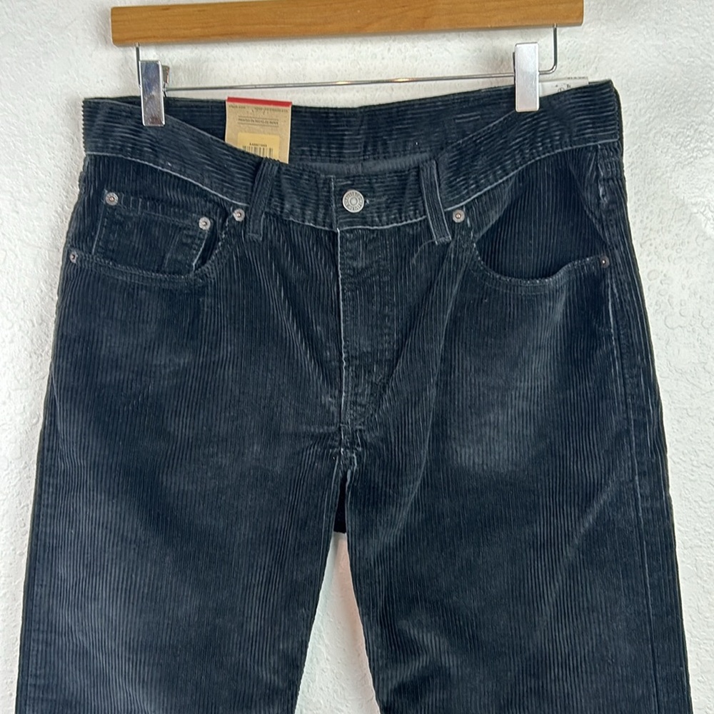 NWT Levi’s black straight corduroy pants 31 x 30 - Picture 2 of 8
